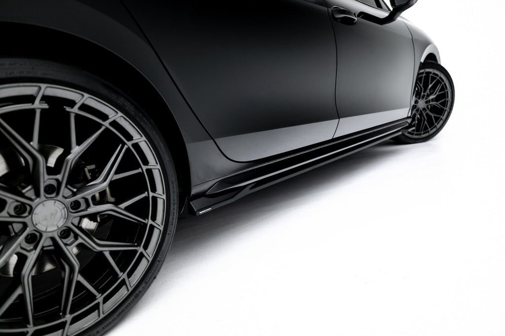 Maxton Design Set Of Splitters V.2 para Skoda Superb Sportline Mk4 - imagen 10
