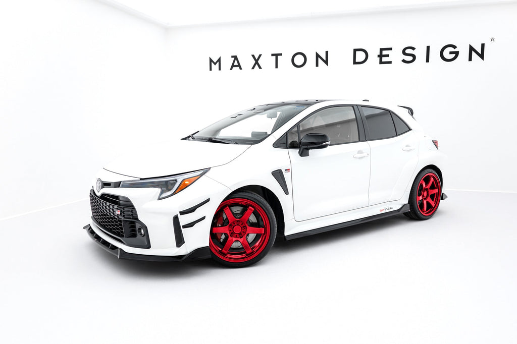 Maxton Design Set Of Splitters V.2 para Toyota GR Corolla Mk12 - imagen 1