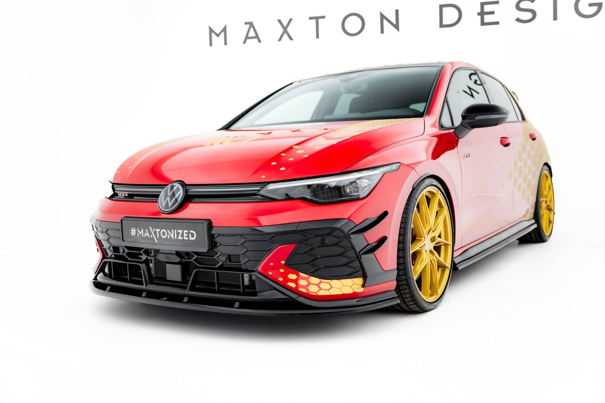 Maxton Design Set Of Splitters V.2 para Volkswagen Golf GTI Clubsport Mk8 Facelift - imagen 4