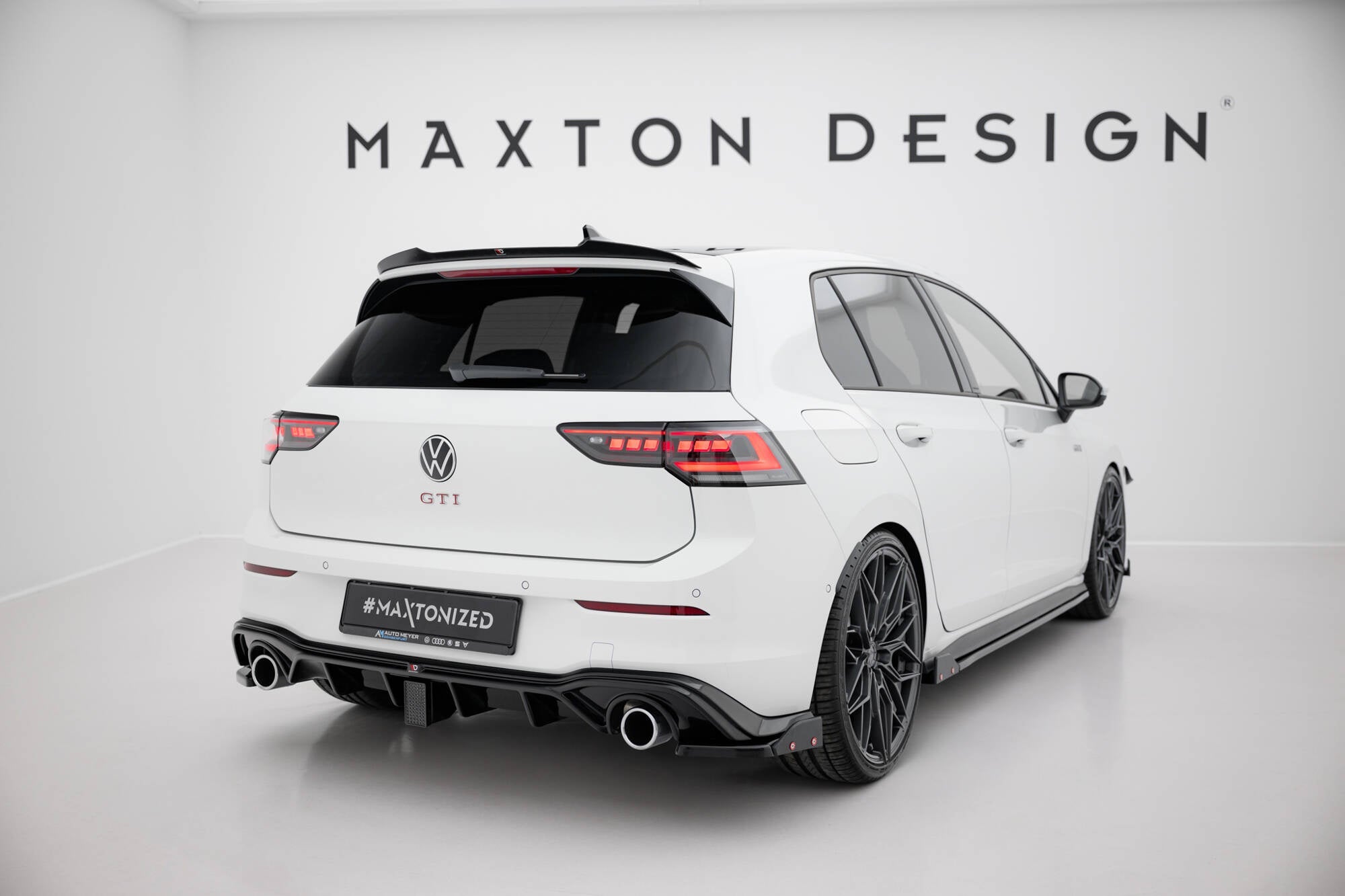 Maxton Design Set Of Splitters V.2 para Volkswagen Golf GTI Mk8 Facelift - imagen 14