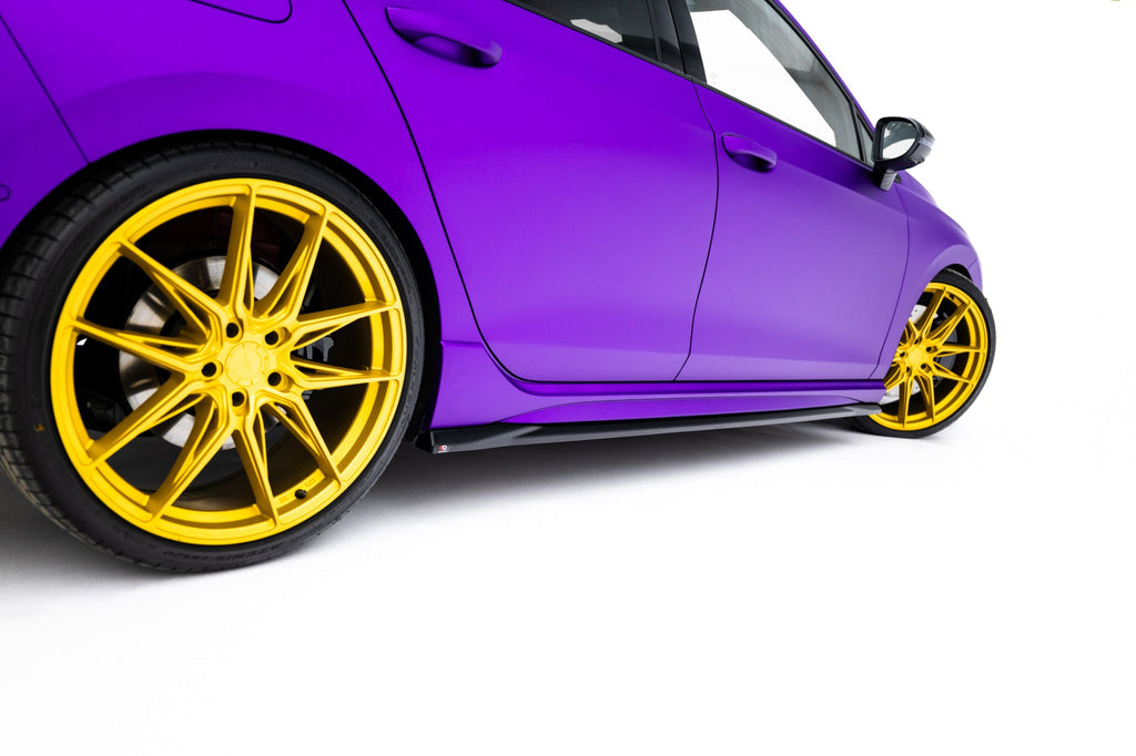 Maxton Design Set Of Splitters V.2 para Volkswagen Golf R Hatchback Mk8 Facelift - imagen 8