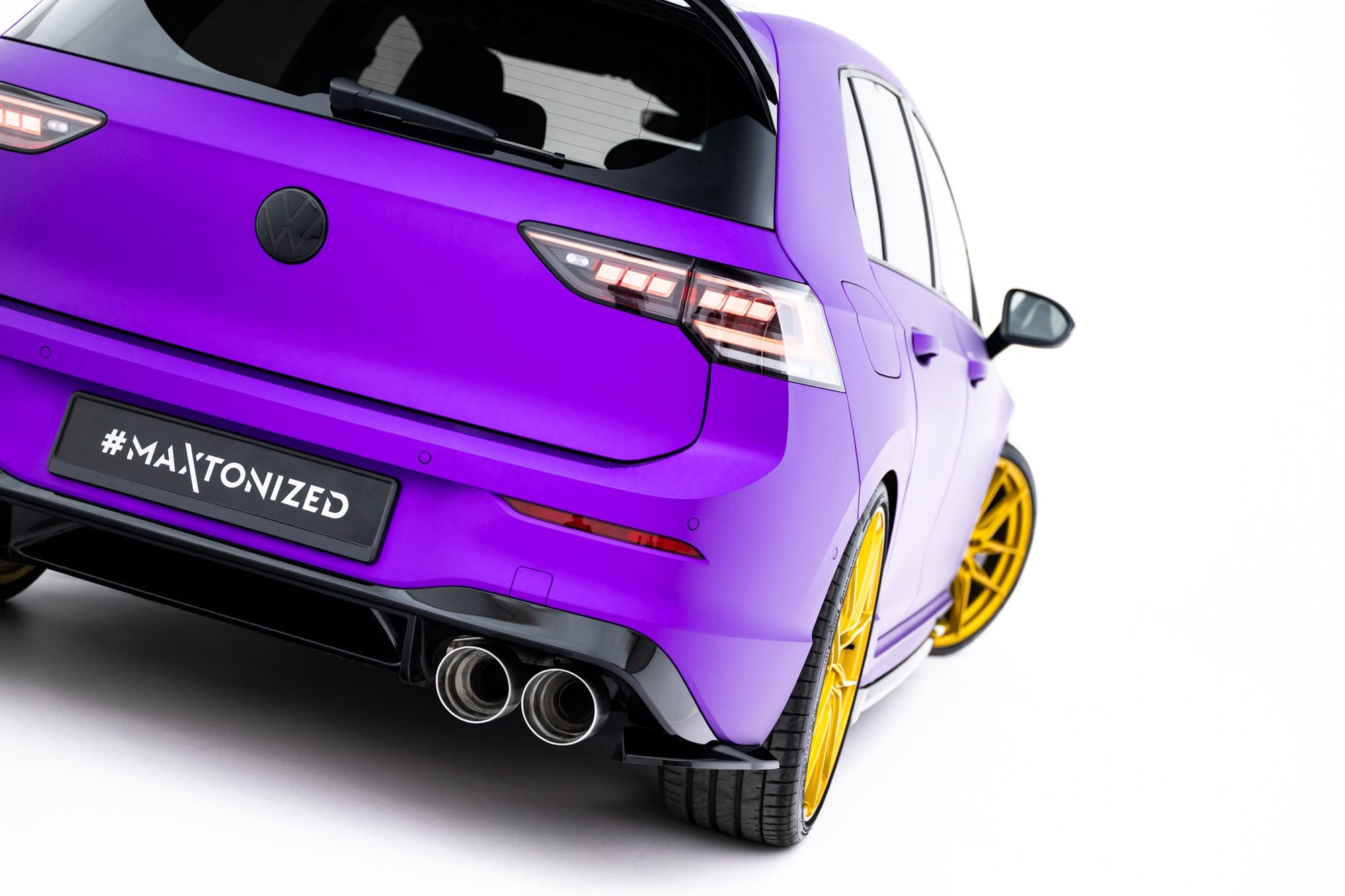 Maxton Design Set Of Splitters V.2 para Volkswagen Golf R Hatchback Mk8 Facelift - imagen 11