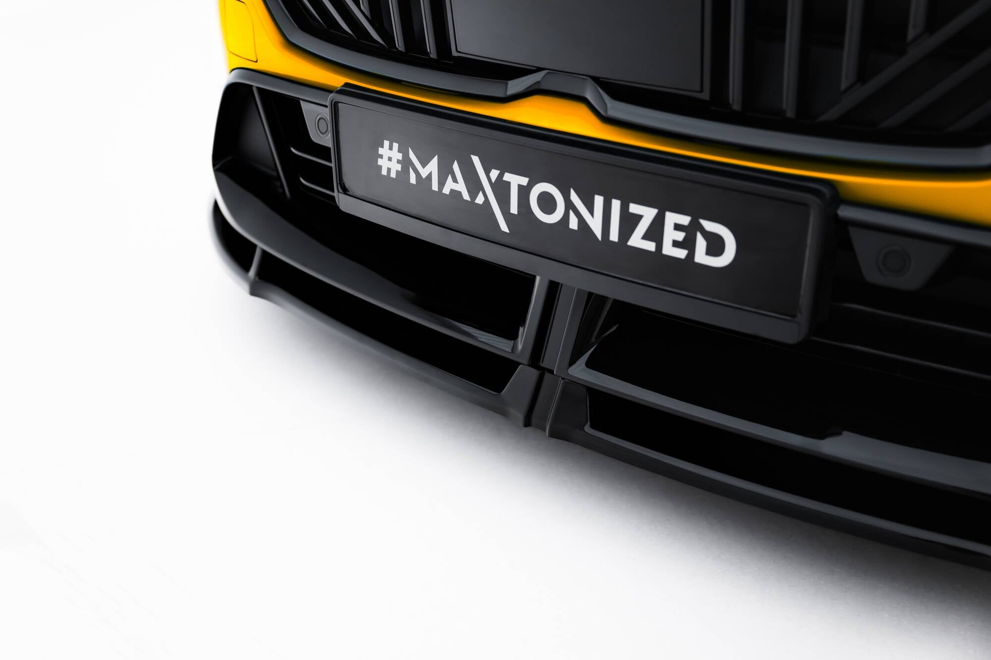 Maxton Design Set Of Splitters V.3 para BMW 1 M-Pack F70 - imagen 4