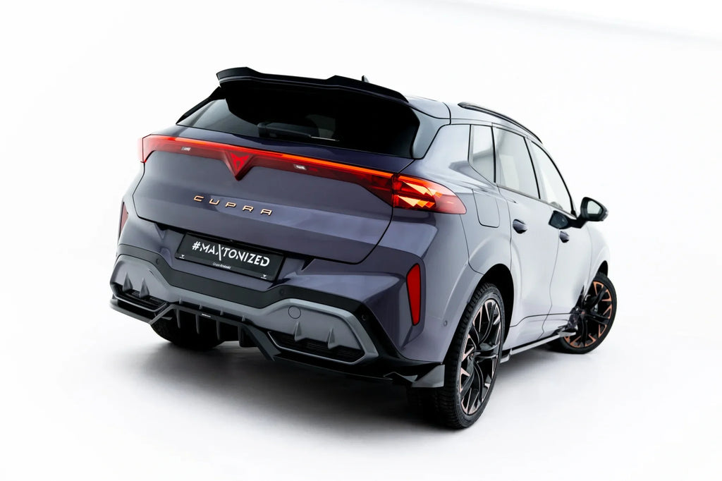 Maxton Design Set Of Splitters V.3 para Cupra Terramar Mk1 (Version with towbar) - imagen 16