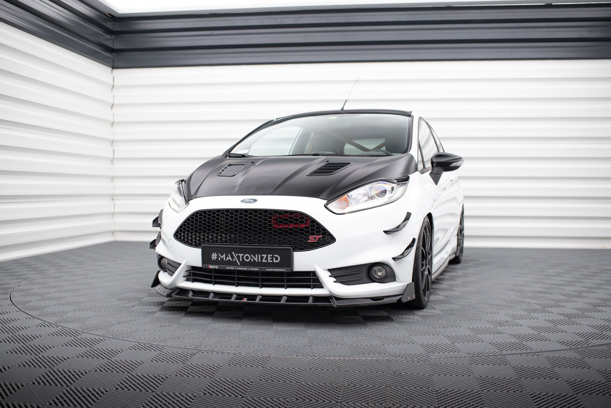 Maxton Design Set Of Splitters V.3 para Ford Fiesta ST Mk7 Facelift - imagen 3