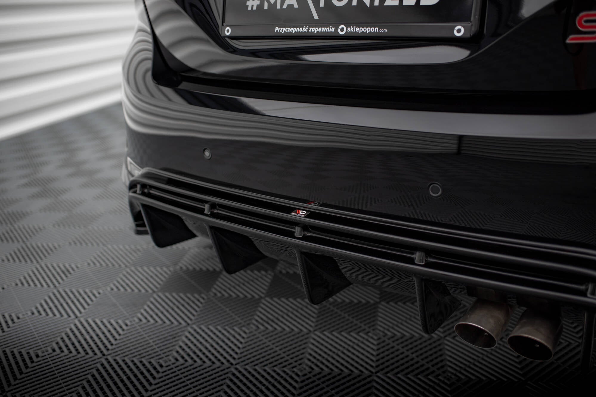 Maxton Design Set Of Splitters V.3 para Ford Fiesta ST Mk8 Facelift - imagen 7