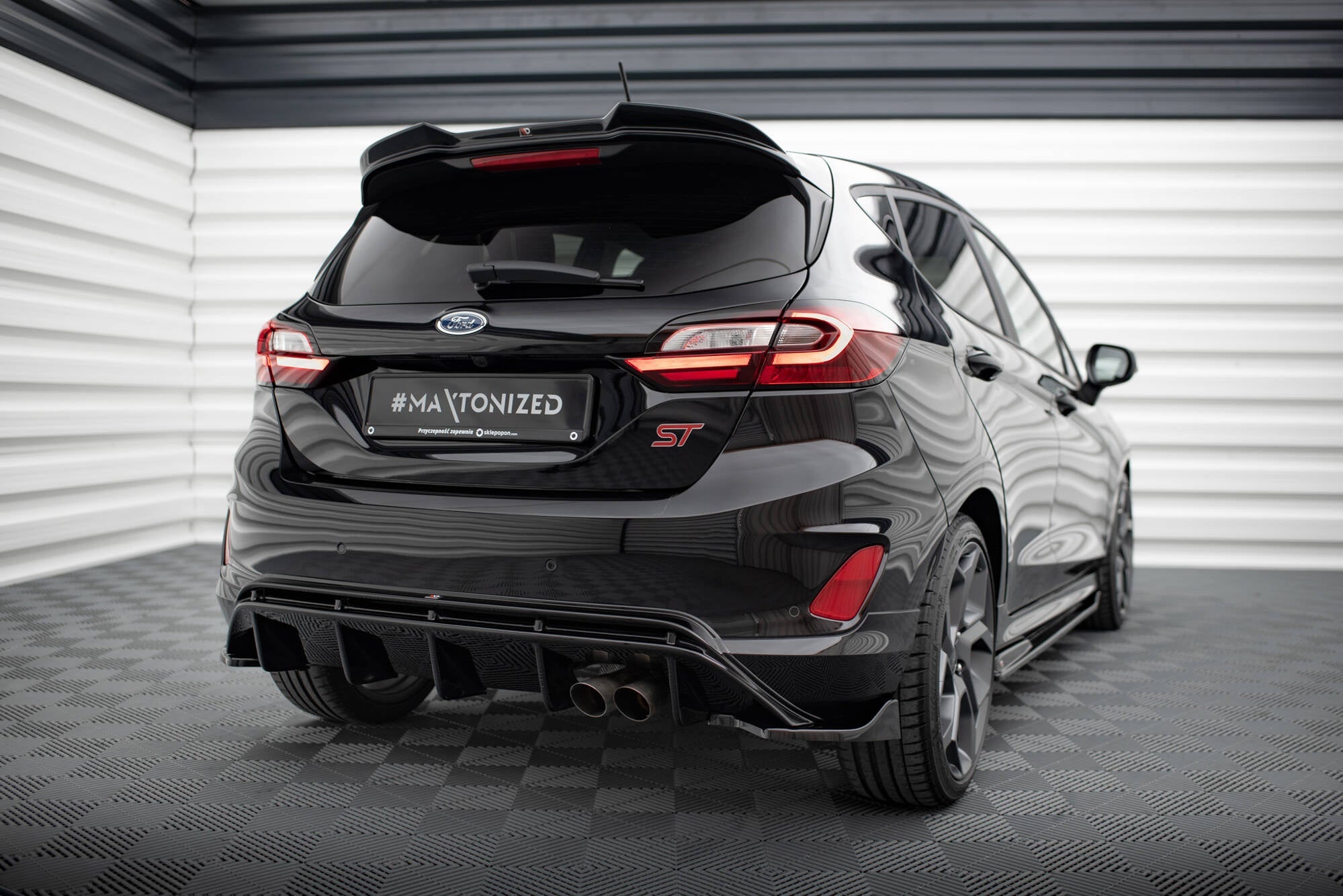 Maxton Design Set Of Splitters V.3 para Ford Fiesta ST Mk8 Facelift - imagen 12