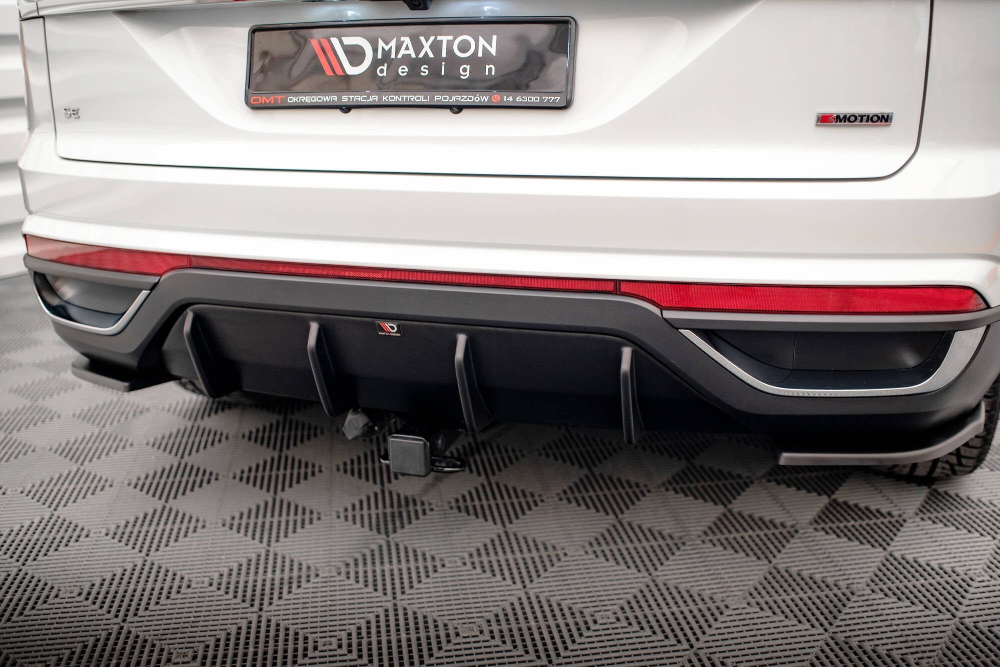 Maxton Design Set Of Splitters para Volkswagen Atlas Cross Sport - imagen 13