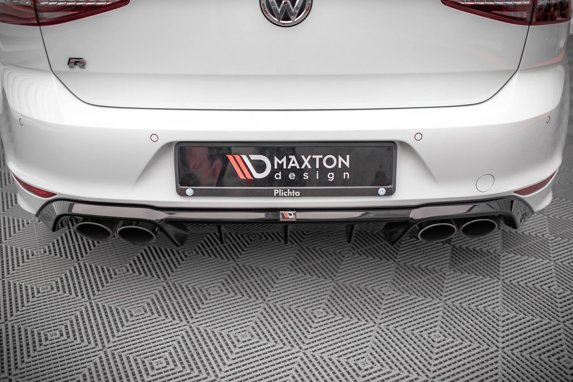 Maxton Design Set Of Splitters para Volkswagen Golf R Hatchback Mk7 - imagen 7