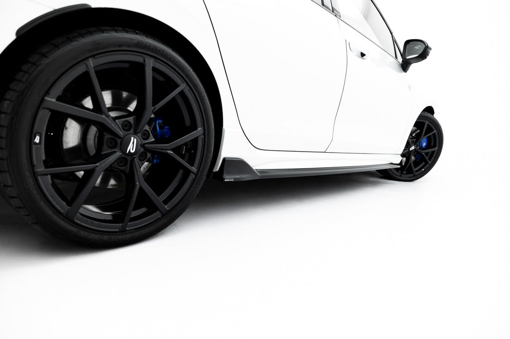 Maxton Design Set Of Splitters para Volkswagen Golf R Variant Mk8 Facelift - imagen 7