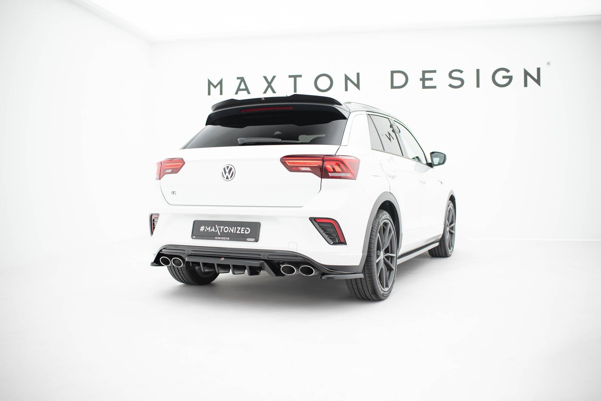 Maxton Design Set Of Splitters para Volkswagen T-Roc R Mk1 - imagen 16