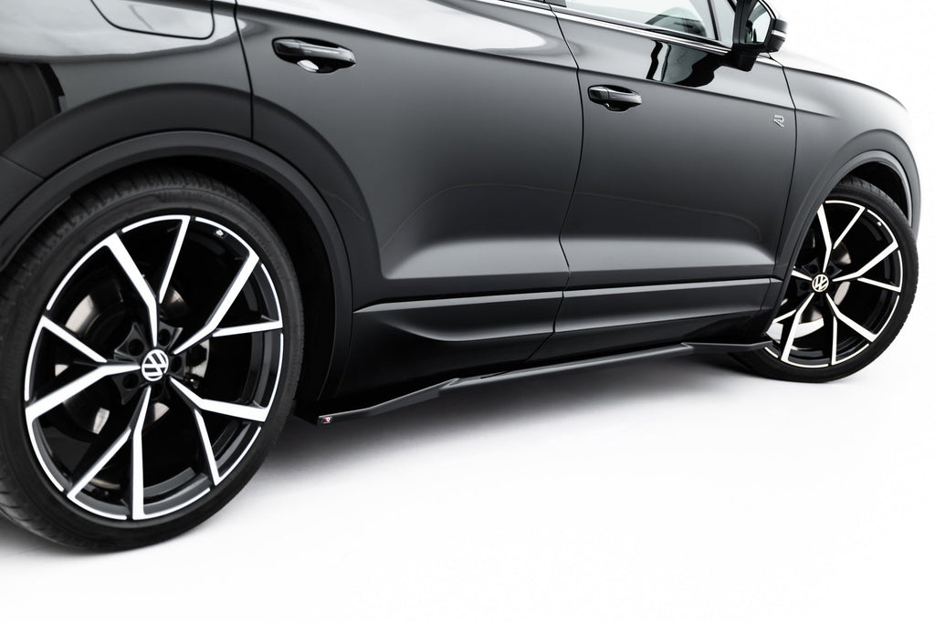 Maxton Design Set Of Splitters para Volkswagen Touareg R-Line Mk3 Facelift - imagen 11