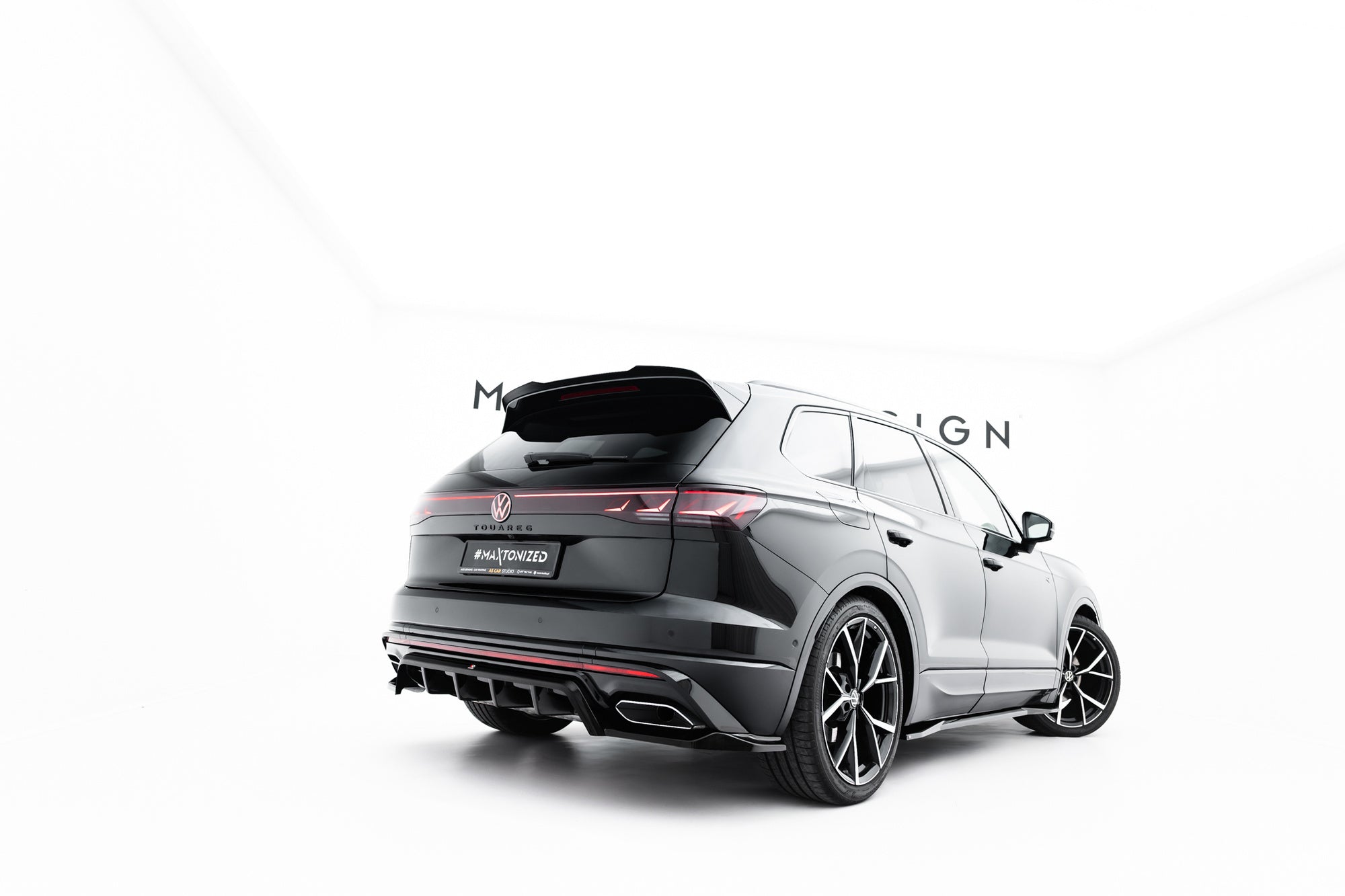 Maxton Design Set Of Splitters para Volkswagen Touareg R-Line Mk3 Facelift - imagen 15